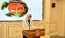 Rekabet Kurulu Üyesi Ayşe USLU CEVLEK Yemin Ederek Görevine Başladı. Rekabet Kurulu Üyesi Ayşe USLU CEVLEK Yemin Ederek Görevine Başladı.